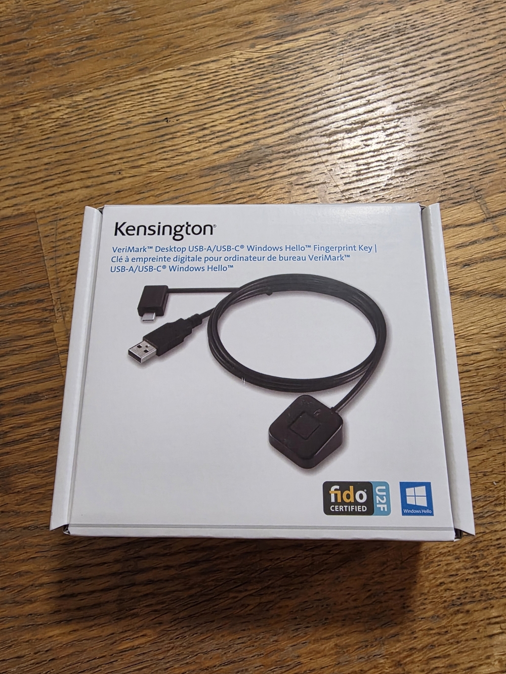 Kensington VeriMark USB-A/USB-C Fingerprint Key - Black